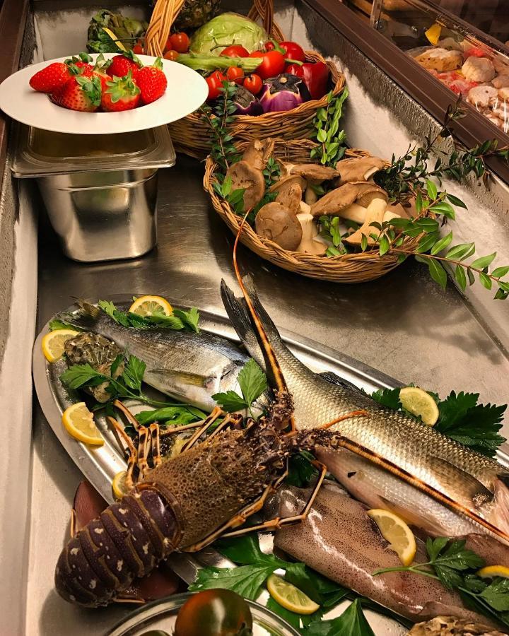 Il Castello Hotel Вилапуцу Екстериор снимка